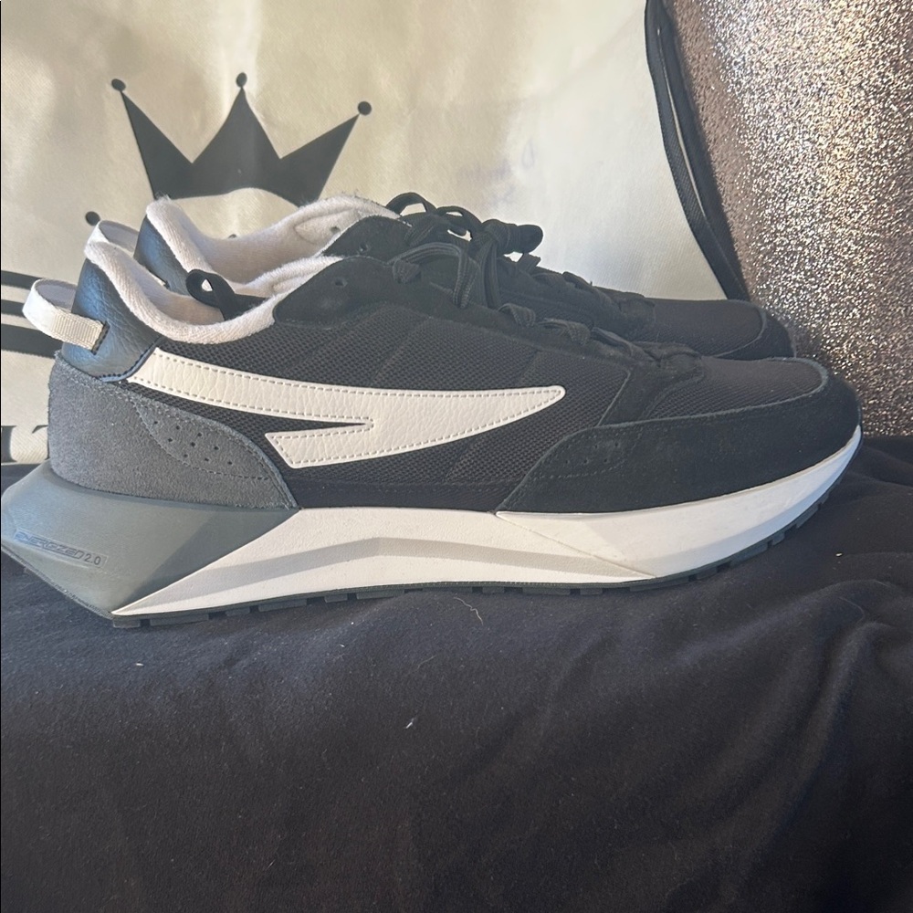 Fila Black and White Men's Sneakers